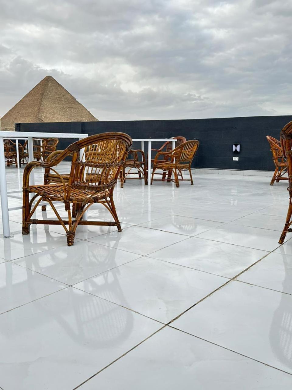 Prince Pyramids Inn Kafret el-Gabal Exterior foto